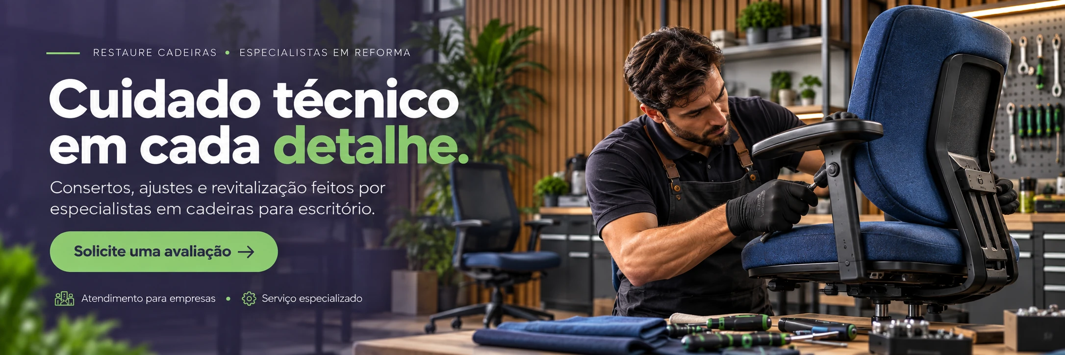 Profissional realizando ajustes em cadeira de escritório